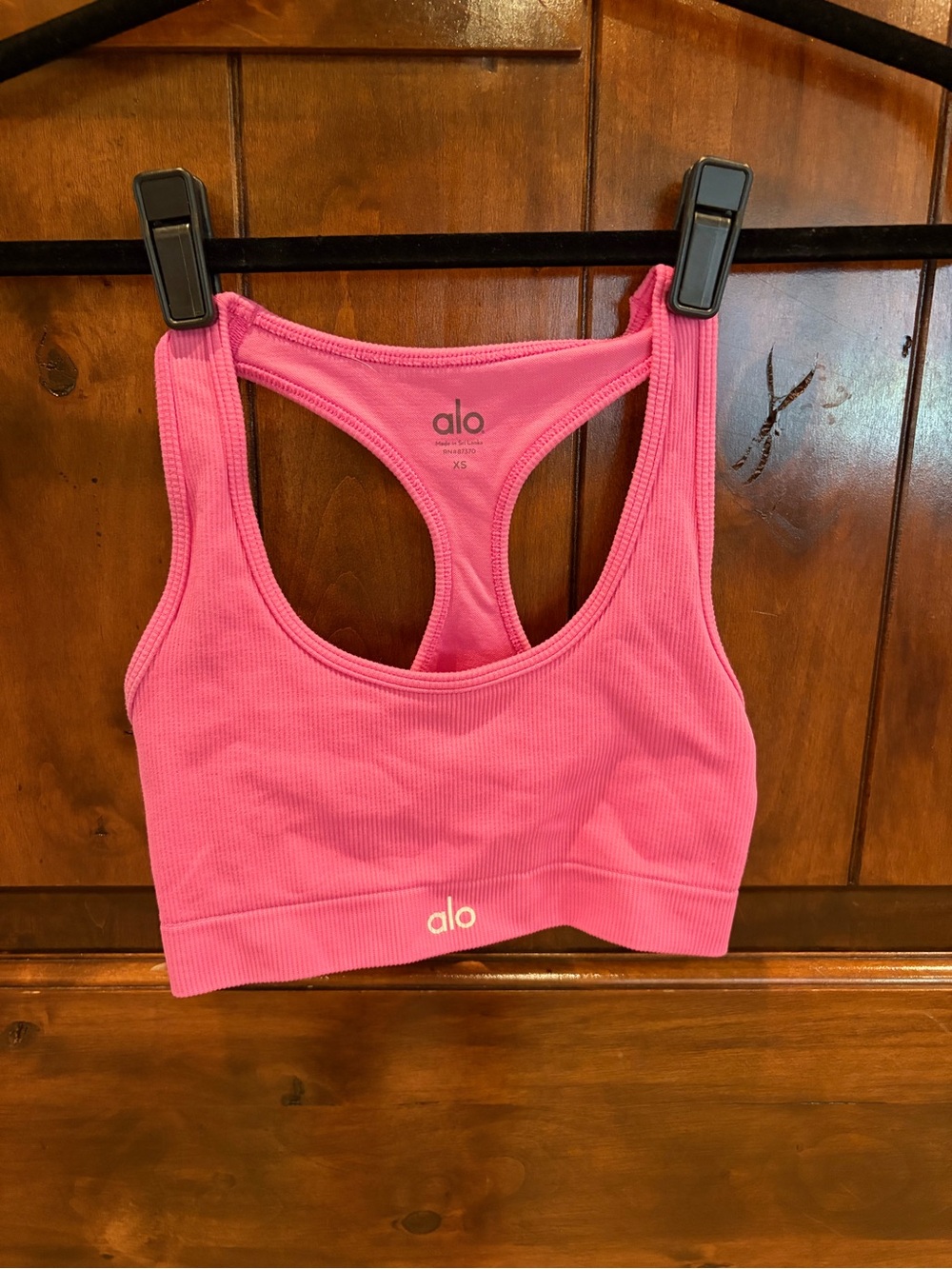 💗 ALO Yoga Pink Ribbed Racerback Sports Bra